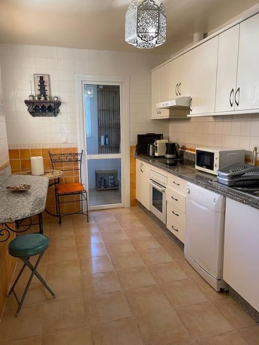 Appartement En Residence + Grande Terrasse Sur Le Toit Saïdia Extérieur photo