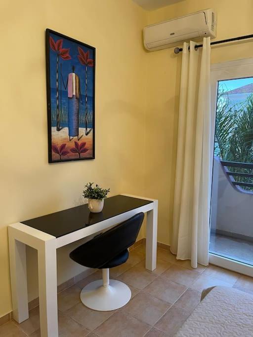 Appartement En Residence + Grande Terrasse Sur Le Toit Saïdia Extérieur photo